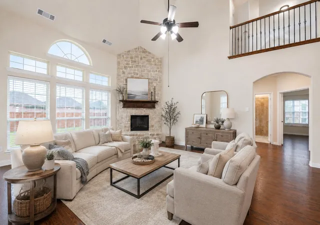 Photo 3 of Single family home for sale at 9828 Milkweed Ln, Fort Worth, TX 76177 | MLS# 21300735 | Listing updated on 2026-08-22