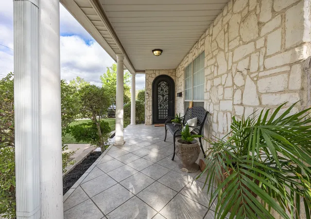 Photo 3 of Sale Pending at 2705 Yucca Ave, Fort Worth, TX 76111 | MLS# 21300666 | Listing updated on 2026-07-15
