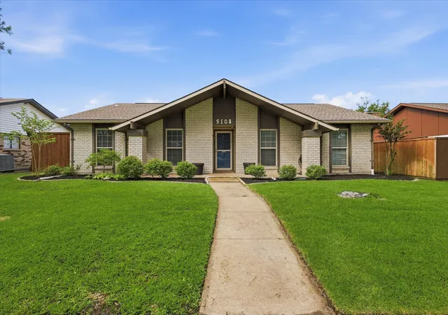 Homes for sale in The Colony, TX | 5108 Brandenburg Ln, The Colony, TX 75056 | MLS# 21300720