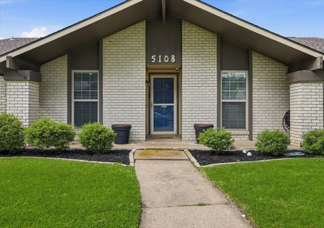 Homes for sale in The Colony, TX | 5108 Brandenburg Ln, The Colony, TX 75056 | MLS# 21300720