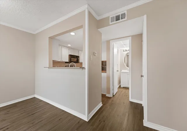 Photo 4 of Townhouse for sale at 8400 Hickory St #101, Frisco, TX 75034 | MLS# 21300976 | Listing updated on 2026-10-04
