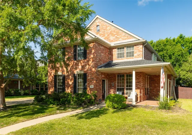 Photo 2 of Single family home for sale at 4705 Hampshire Dr, Flower Mound, TX 75028 | MLS# 21299659 | Listing updated on 2026-07-28