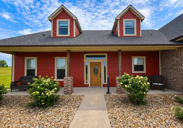 Photo 3 of Single family home for sale at 3028 Harrell Rd, Howe, TX 75459 | MLS# 21299947 | Listing updated on 2026-08-22