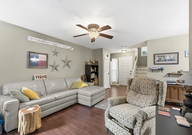 Photo 3 of Townhouse for sale at 246 Mccarley Pl, Mc Kinney, TX 75071 | MLS# 21298966 | Listing updated on 2026-08-25