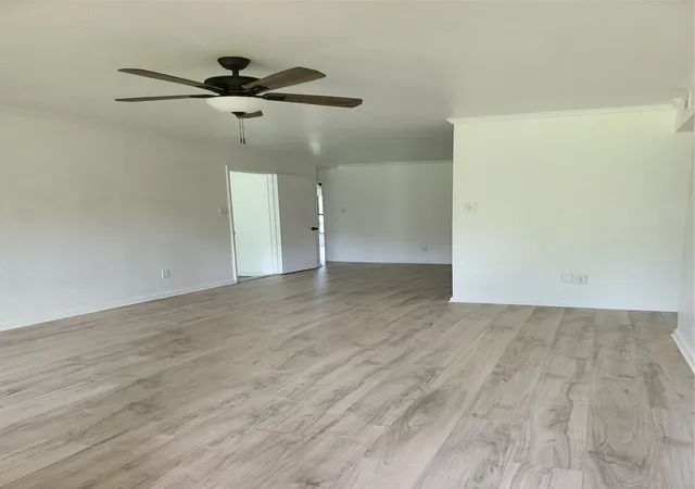 Photo 3 of Single family home for sale at 345 Warriner St, Shreveport, LA 71107 | MLS# 21300581 | Listing updated on 2026-08-22