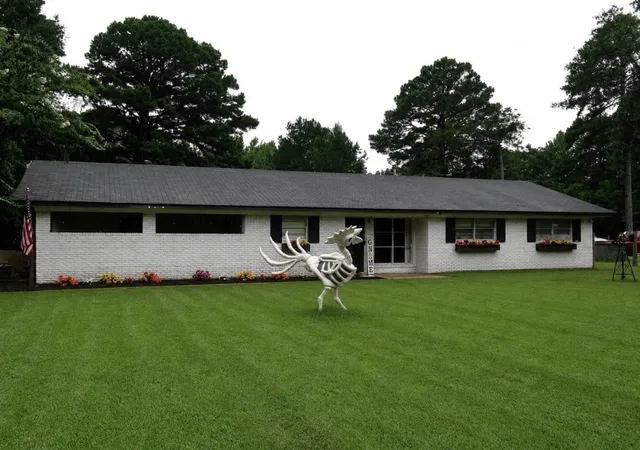 Photo 2 of Single family home for sale at 24133 Hwy 157, Springhill, LA 71075 | MLS# 21301083 | Listing updated on 2026-07-21