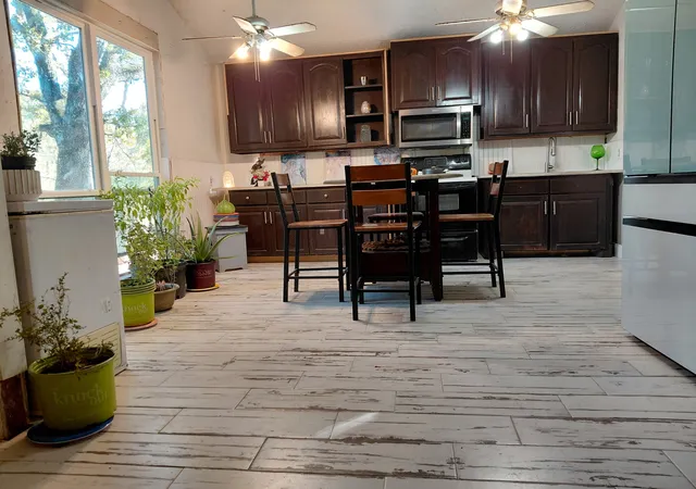 Photo 3 of Sale Pending at 123 Private Road 7827, Wills Point, TX 75169 | MLS# 21301076 | Listing updated on 2026-09-16