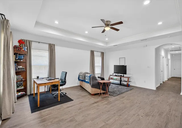 Photo 4 of Single family home for sale at 4552 Corregidor St, Dallas, TX 75216 | MLS# 21286202 | Listing updated on 2026-08-24