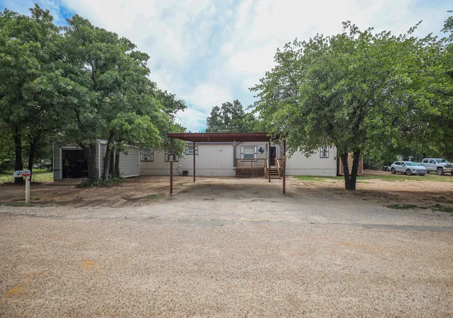 Photo 1 of Sale Pending at 720 Red Oak Farm Rd, Clyde, TX 79510 | MLS# 21299347 | Listing updated on 2026-07-14