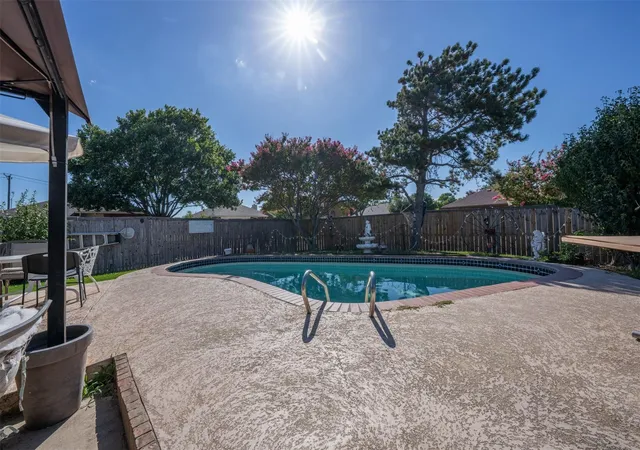 Homes for sale in Rowlett, TX | 3405 Tulip Ln, Rowlett, TX 75089 | MLS# 21301121