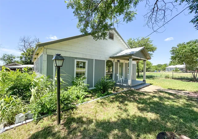 Homes for sale in Cisco, TX | 1402 Avenue A, Cisco, TX 76437 | MLS# 21299935