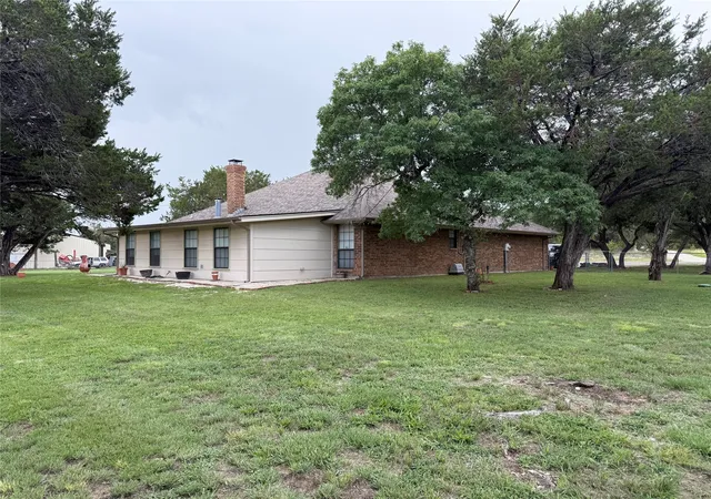 Photo 4 of Sale Pending at 1192 Deer Trl, Glen Rose, TX 76043 | MLS# 21300404 | Listing updated on 2026-07-22