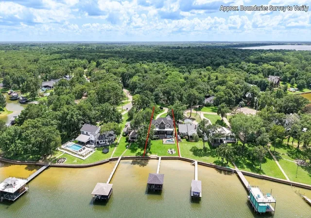 Homes for sale in Malakoff, TX | 229 N Beverly Dr, Malakoff, TX 75148 | MLS# 21299542