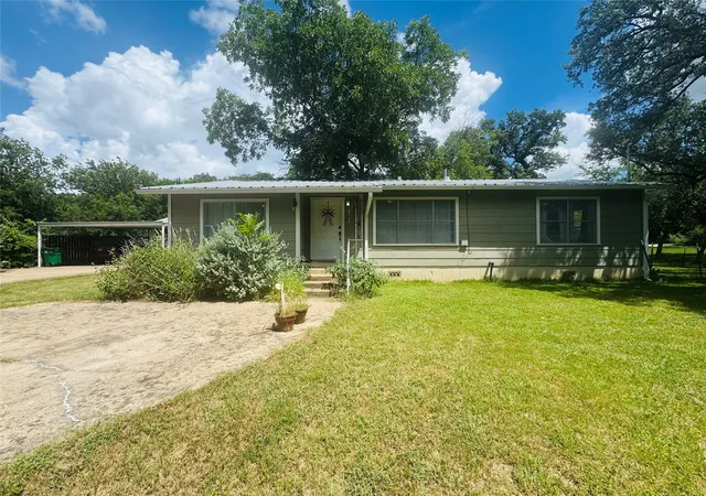 Homes for sale in Clifton, TX | 4527 Fm 219, Clifton, TX 76634 | MLS# 21301164