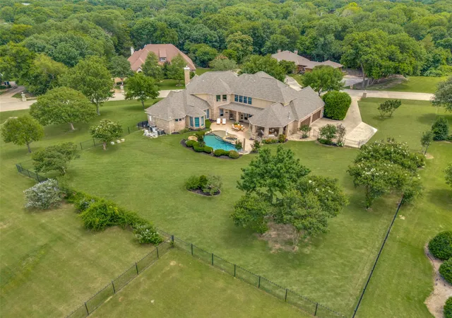 Photo 1 of Mansion for sale at 671 Lakeridge Dr, Fairview, TX 75069 | MLS# 21263794 | Listing updated on 2026-08-29