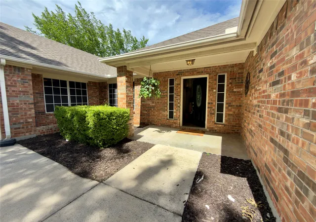 Homes for sale in Flower Mound, TX | 4714 Youpon St, Flower Mound, TX 75028 | MLS# 21301184