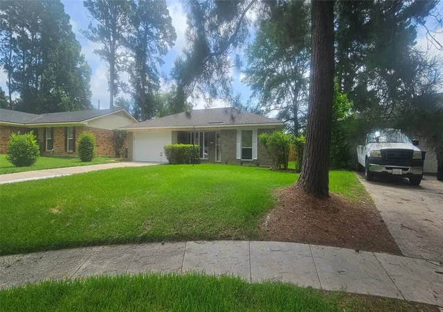 2nd image of 9621 Royalton Dr, Shreveport, LA 71118 | MLS# 21299959