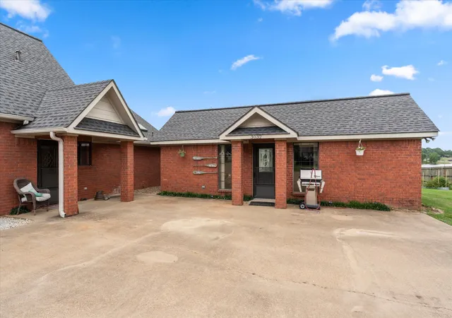 Photo 4 of Single family home for sale at 3034 Hwy 154, Quitman, TX 75783 | MLS# 21298812 | Listing updated on 2026-08-31