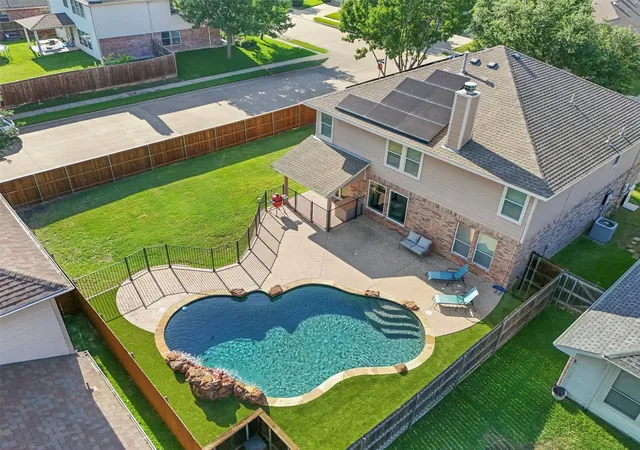 2nd image of 206 Butternut Dr, Fate, TX 75087 | MLS# 21299138