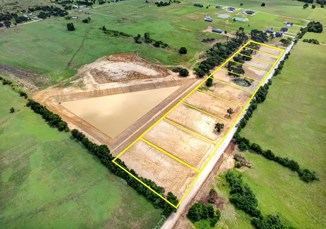 Photo 3 of Land for sale at Tbd Lot 8 Timber Rdg County Road 155, Whitesboro, TX 76273 | MLS# 21300588 | Listing updated on 2026-10-08