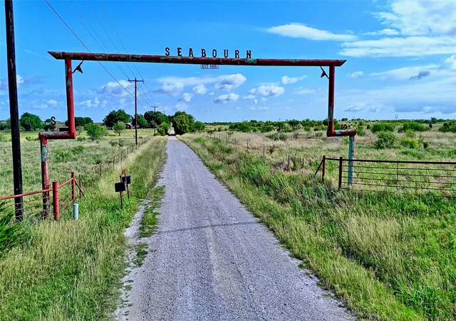 Photo 1 of Land for sale at 576 Seabourn Rd, Henrietta, TX 76365 | MLS# 21301230 | Listing updated on 2026-08-22