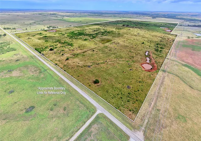 Photo 2 of Land for sale at 576 Seabourn Rd, Henrietta, TX 76365 | MLS# 21301230 | Listing updated on 2026-08-22