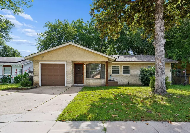 Photo 1 of Single family home for sale at 4113 Pate Dr, Fort Worth, TX 76119 | MLS# 21301226 | Listing updated on 2026-07-28