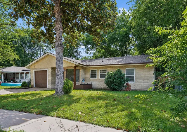 Photo 3 of Single family home for sale at 4113 Pate Dr, Fort Worth, TX 76119 | MLS# 21301226 | Listing updated on 2026-07-28