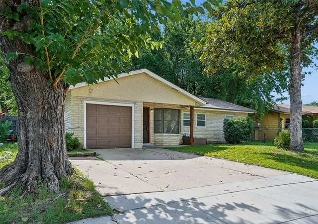 Photo 4 of Single family home for sale at 4113 Pate Dr, Fort Worth, TX 76119 | MLS# 21301226 | Listing updated on 2026-07-28