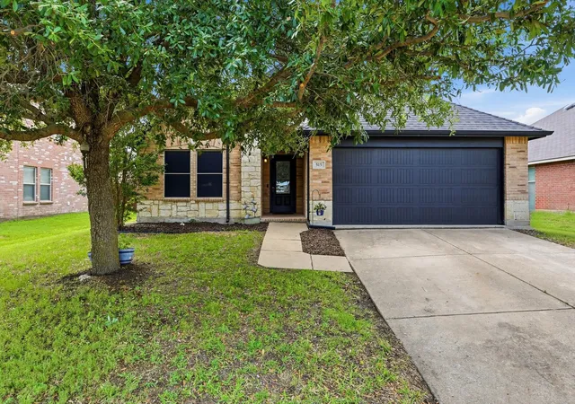 Photo 1 of Single family home for sale at 515 Laurel Ln, Fate, TX 75087 | MLS# 21290618 | Listing updated on 2026-08-24