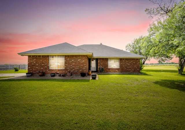 1st image of 2516 County Road 415, Cleburne, TX 76031 | MLS# 21270074