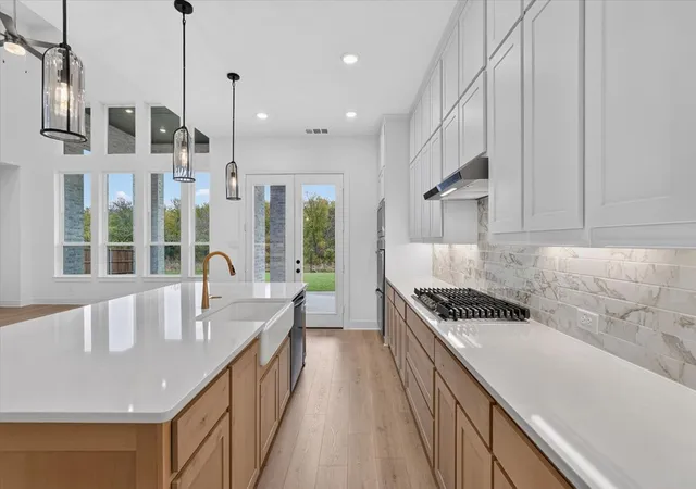 Photo 4 of Single family home for sale at 2039 Benedetto Wy, Rockwall, TX 75032 | MLS# 21301333 | Listing updated on 2026-10-05