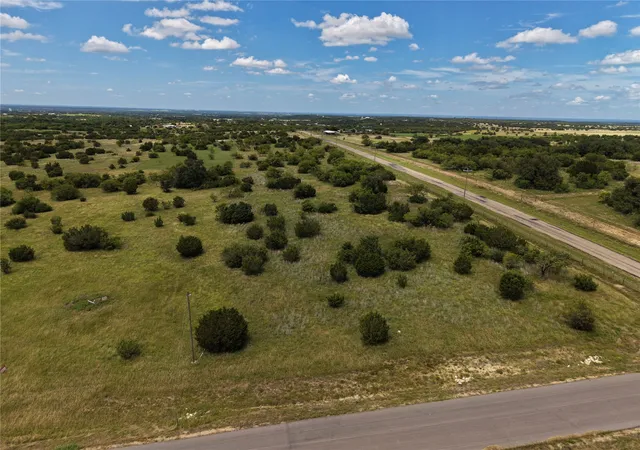 Homes for sale in Lipan, TX | 101 Gilmore Ct, Lipan, TX 76462 | MLS# 21301455