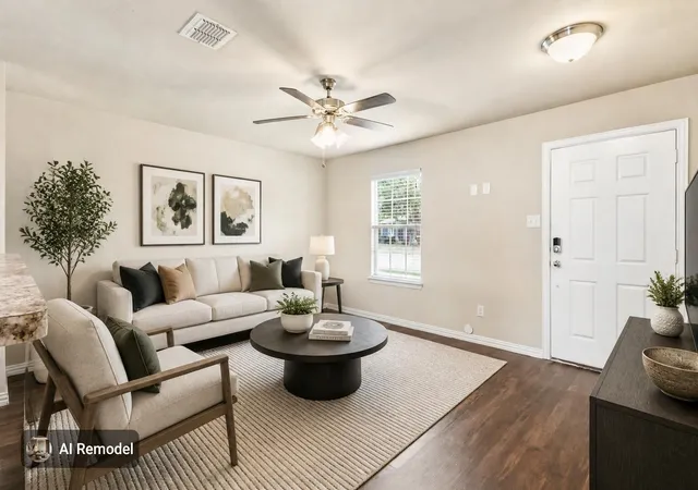 Photo 3 of Sale Pending at 1332 Glen Garden Dr, Fort Worth, TX 76104 | MLS# 21301449 | Listing updated on 2026-09-27