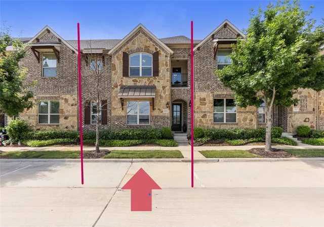 Photo 1 of Townhouse for sale at 2513 Gramercy Park Dr, Flower Mound, TX 75028 | MLS# 21286667 | Listing updated on 2026-08-22