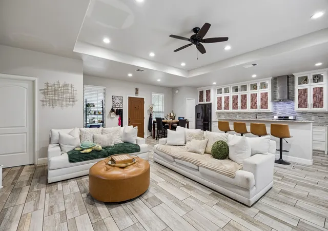 Photo 4 of Single family home for sale at 1409 Powell Rd, Mesquite, TX 75149 | MLS# 21301310 | Listing updated on 2026-08-23
