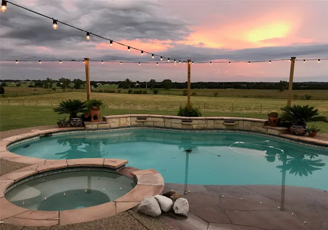 Photo 3 of Single family home for sale at 108 Gladdis Ln, Springtown, TX 76082 | MLS# 21301191 | Listing updated on 2026-08-23