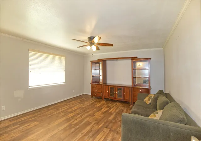 Photo 4 of House for sale at 519 Fm 1815, Nocona, TX 76255 | MLS# 21285619 | Listing updated on 2026-10-05