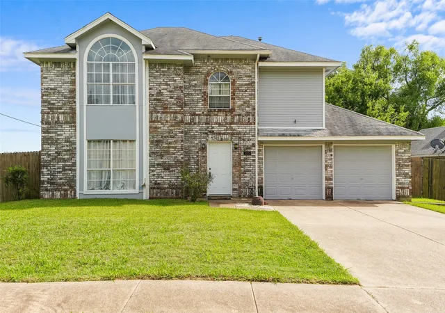 Homes for sale in Mesquite, TX | 1004 Creekside Dr, Mesquite, TX 75181 | MLS# 21297163