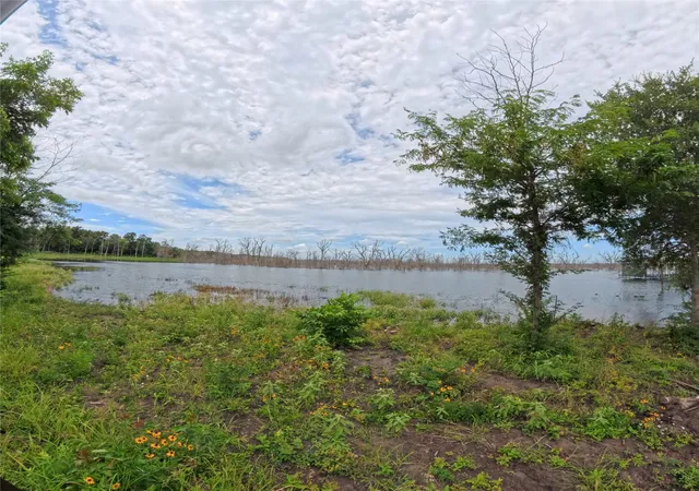 Photo 4 of Land for sale at 285 Shoreline Dr #S9-0103, Dodd City, TX 75438 | MLS# 21297482 | Listing updated on 2026-09-26