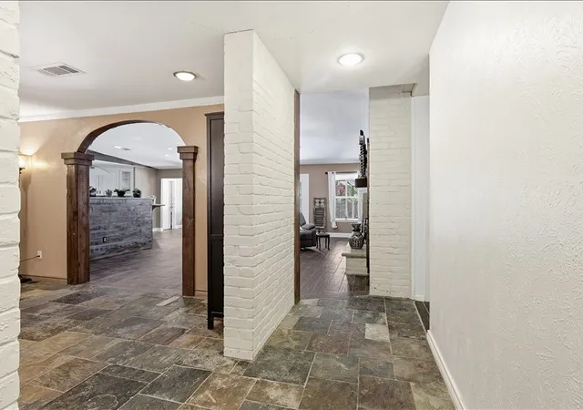 Photo 2 of Single family home for sale at 200 Timberlane Ter, Euless, TX 76039 | MLS# 21299740 | Listing updated on 2026-07-21