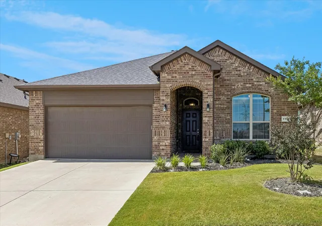 Photo 1 of Sale Pending at 1112 Bowlus Dr, Fort Worth, TX 76177 | MLS# 21301651 | Listing updated on 2026-08-25