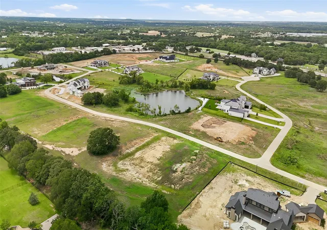 Photo 4 of Sale Pending at 1326 Clydesdale Rd, Argyle, TX 76226 | MLS# 21300611 | Listing updated on 2026-08-22