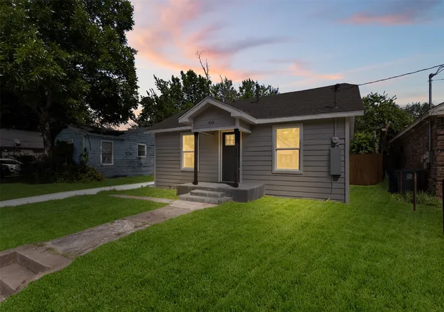 Photo 3 of Single family home for sale at 4318 Jamaica St, Dallas, TX 75210 | MLS# 21278478 | Listing updated on 2026-08-22