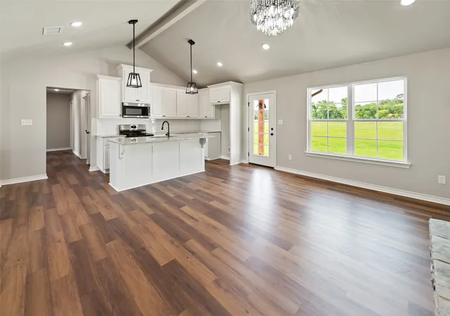 Photo 3 of Single family home for sale at 265 Pr 2724, Mount Pleasant, TX 75455 | MLS# 21301655 | Listing updated on 2026-09-24