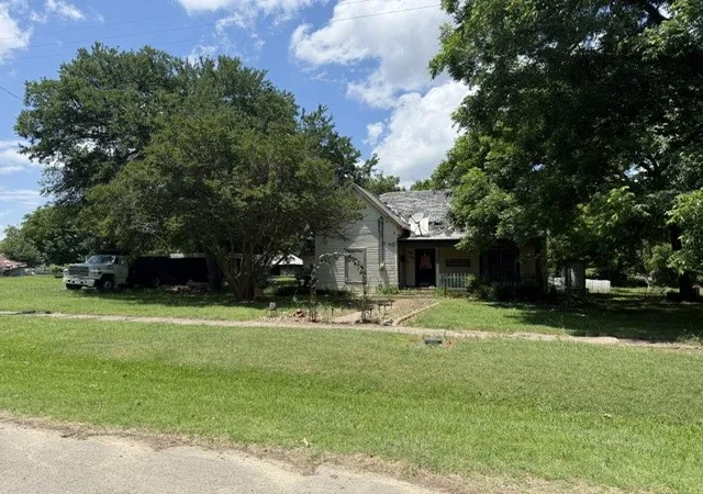 Homes for sale in Pecan Gap, TX | 401 Paris St, Pecan Gap, TX 75469 | MLS# 21300051