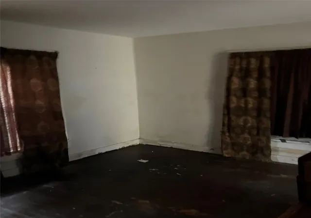 Photo 3 of Single family home for sale at 1704 Missouri Ave, Shreveport, LA 71109 | MLS# 21301811 | Listing updated on 2026-08-24