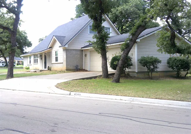 Photo 3 of Single family home for sale at 4509 Burke Rd, Fort Worth, TX 76119 | MLS# 21301796 | Listing updated on 2026-08-22