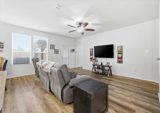 Photo 3 of Single family home for sale at 1805 Megan Creek Dr, Little Elm, TX 75068 | MLS# 21301936 | Listing updated on 2026-09-01