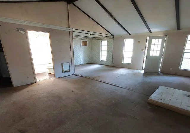 Photo 3 of Single family home for sale at 1805 Cherokee Tr, Tool, TX 75143 | MLS# 21300904 | Listing updated on 2026-09-29